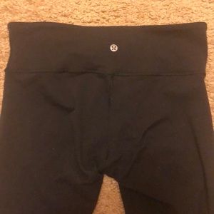 Lululemon Wunder Under Leggings Size 8